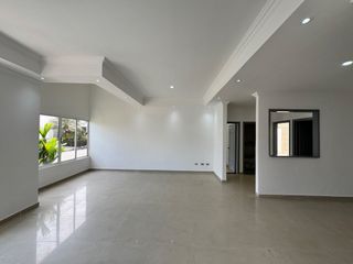 Foto 4 de casa en venta en ciudad jardín. Cod V16876