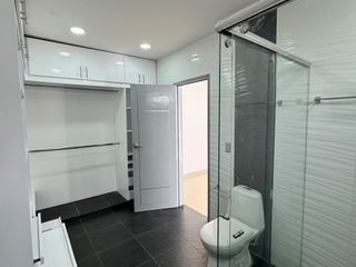 Foto 14 de casa en venta en ciudad jardín. Cod V16876