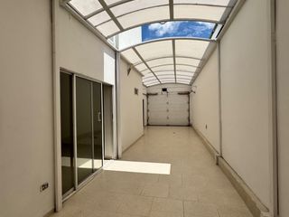 Foto 12 de casa en venta en ciudad jardín. Cod V16876