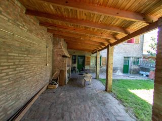 CASA EN VENTA EN TOLOSA