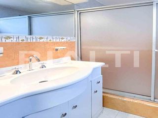 Dos casas independientes en venta sector Monteserrin