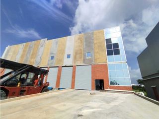 Foto 1 de BODEGA EN ARRIENDO 1841 M2 ZONA FRANCA DE CARTAGENA