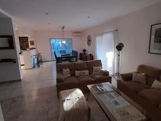 Venta - Casa en barrio privado La Cuesta - Bayugar Negocios Inmobiliarios