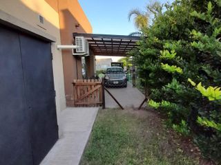 Venta - Casa en barrio privado La Cuesta - Bayugar Negocios Inmobiliarios