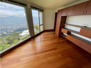 Casa en Venta en Medellín Sector Palmas