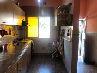 Foto 3 de Casa 5 amb 2 baños terraza quincho  Oportunidad