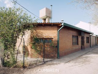 Casa de 2 hab. sobre calle Quiroga esqu. Diez Martin - San Rafael