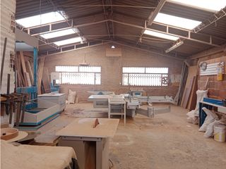 Foto 3 de VENTA BODEGA CARVAJAL