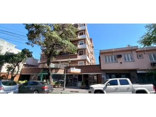 Alquiler Departamento 2 dormitorios Frontal Cochera Mendoza Ciudad