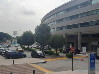 Foto 3 de SE VENDE OFICINA EN PARQUE EMPRESARIAL COLÓN