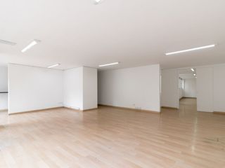 Foto 3 de oficina en arriendo/venta en chapinero. Cod V12068