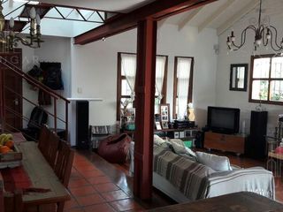 Foto 5 de BAYUGAR PROPIEDADES/ LOS MIRASOLES / CASA EN VENTA