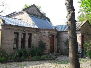Foto 1 de BAYUGAR PROPIEDADES/ LOS MIRASOLES / CASA EN VENTA