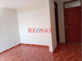 Foto 14 de ‼️ALQUILER DEPARTAMENTO 3ER PISO  CON COCHERA EN URB LAS ORQUIDEAS CERCA DE MACRO Y PRECIO UNO‼️

Iluminado Departamento Familiar listo para Mudarte