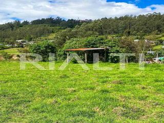 Foto 4 de En venta terreno plano ubicado en Uyumbicho.