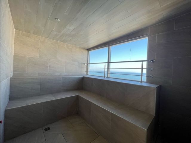 Se vende apartamento en Playa Salguero, Santa Marta