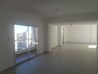Foto 32 de Semipiso en venta en Banfield Este