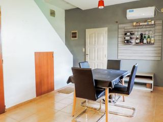 Dúplex en venta - 2 Dormitorios 2 Baños 1 Cochera - 80 mts2 - Tolosa