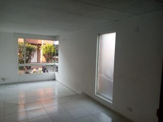Foto 8 de casa en venta en suba. Cod V30181