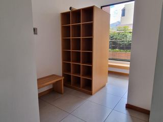 Gonzalez Suarez, Departamento en renta, 114 m2, 2 habitaciones, 3 baños, 1 parqueadero