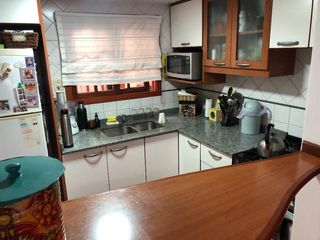 Foto 4 de Chalet PH en venta en Villa Sarmiento