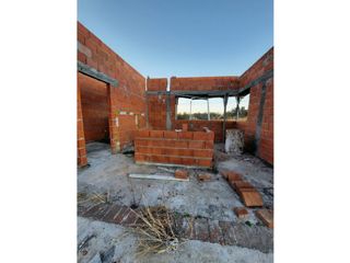 Foto 14 de VENTA-LOTE MAS CASA EN CONSTRUCCIÓN-SINSACATE
