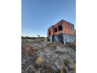 Foto 17 de VENTA-LOTE MAS CASA EN CONSTRUCCIÓN-SINSACATE