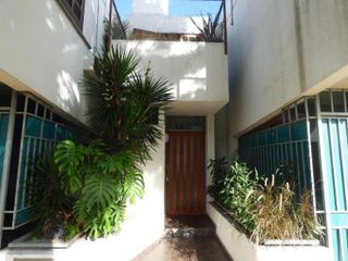Casa en venta - 4 Dormitorios 3 Baños - 220 mts2 - Barrio Norte
