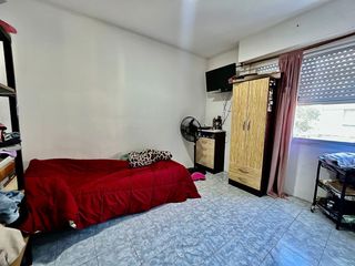 En Venta Departamento cuatro ambientes, Barrio Piedrabuena. (Excelente)