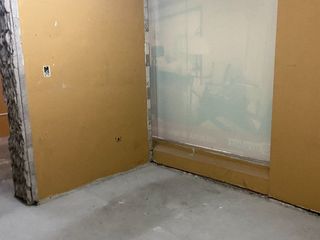 Foto 5 de Venta  local comercial CCNU cerca de la plataforma centro norte Quito
