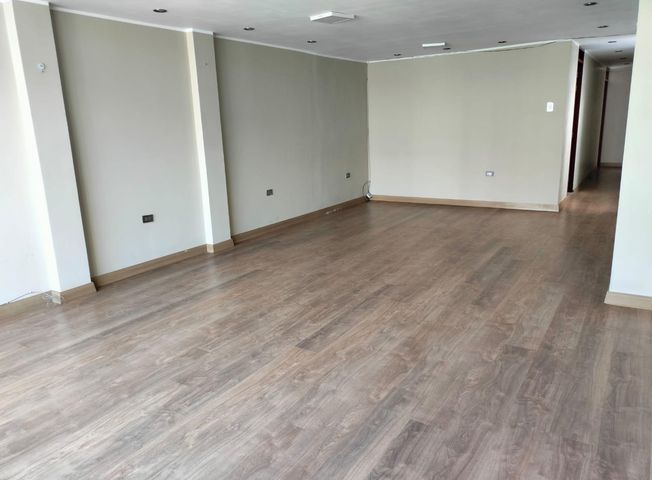 Departamento en Venta en Los Olivos - Widok 4