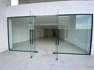 Foto 4 de Locales Comerciales en Alquiler en la Aurora