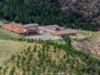 Foto 1 de Hacienda, hostería 597 Hectáreas de Venta, Parroquia de Pintag, Sector de Antisanilla,j junto a la Reserva Ecológica Antisana,