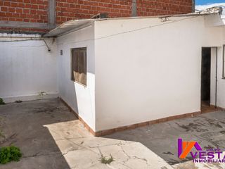 Foto 24 de Avenida Obispo Romero-casa-venta-macrocentro