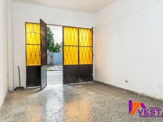 Foto 16 de Avenida Obispo Romero-casa-venta-macrocentro