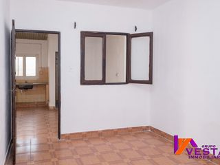 Foto 4 de Avenida Obispo Romero-casa-venta-macrocentro