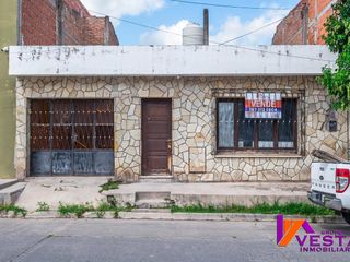 Foto 3 de Avenida Obispo Romero-casa-venta-macrocentro