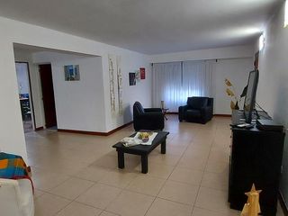 Casa - Oliveros