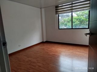 Foto 9 de apartamento en venta en alhambra. Cod V11175