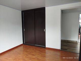 Foto 11 de apartamento en venta en alhambra. Cod V11175
