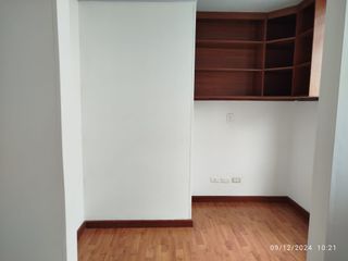 Foto 18 de apartamento en venta en alhambra. Cod V11175