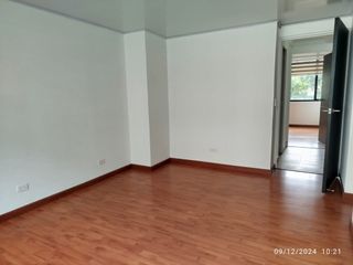 Foto 19 de apartamento en venta en alhambra. Cod V11175