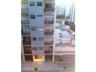 Foto 4 de ALQUILER POR TEMPORADA - DOS AMBIENTES CON BALCÓN Y VISTA AL MAR