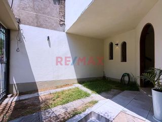 Casa en Venta en La Molina - Vista 2