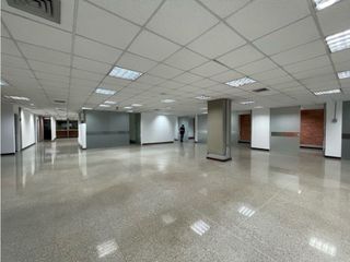 ARRIENDO OFICINA ESPECIAL PARA  CALL CENTER EN LA AGUCATALA MEDELLIN