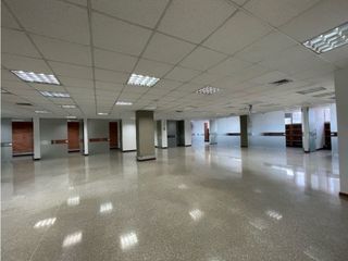 ARRIENDO OFICINA ESPECIAL PARA  CALL CENTER EN LA AGUCATALA MEDELLIN