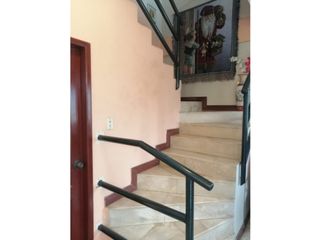 Foto 4 de VENDO CASA EN SAMANES 5