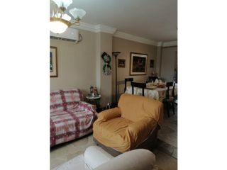 Foto 1 de VENDO CASA EN SAMANES 5