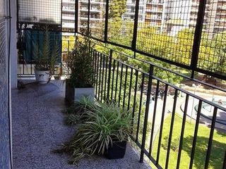 Foto 3 de 3 AMBIENTES  CABALLITO FRENTE PARQUE RIVADAVIA 5TO PISO MUY BUENA  VISTA