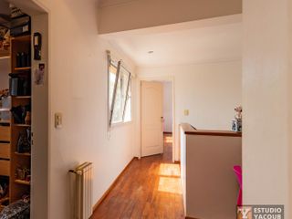 Casa en venta - 3 Dormitorios 4 Baños - 180Mts2 - El Quilmar, City Bell, La Plata